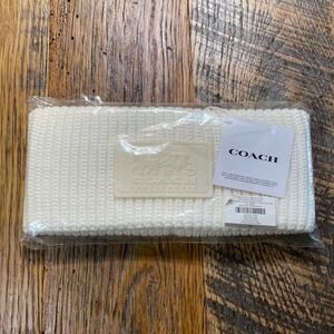 Coach Knit Headband Ivory White Horse and Carriage Leather Patch New Luxury Cozy